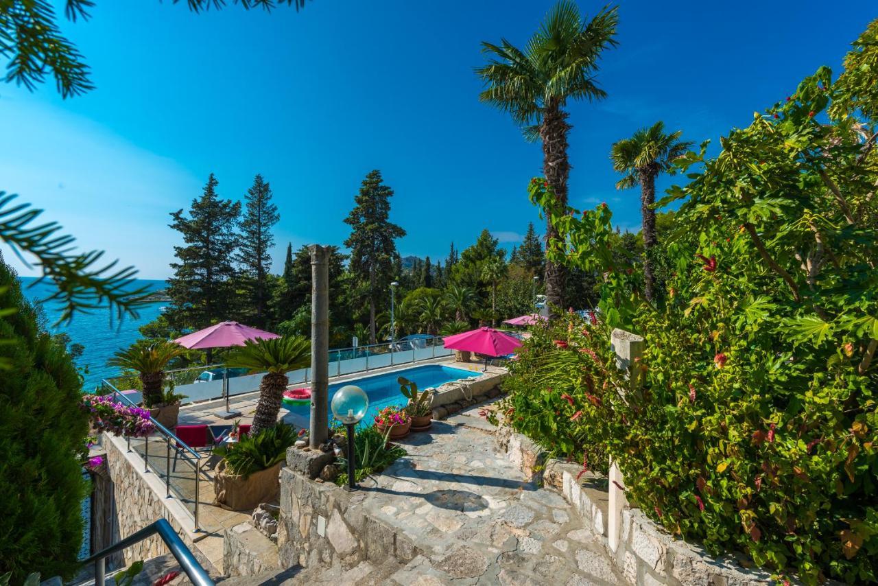 Boutique B&B Villa Carmen 믈리니 외부 사진